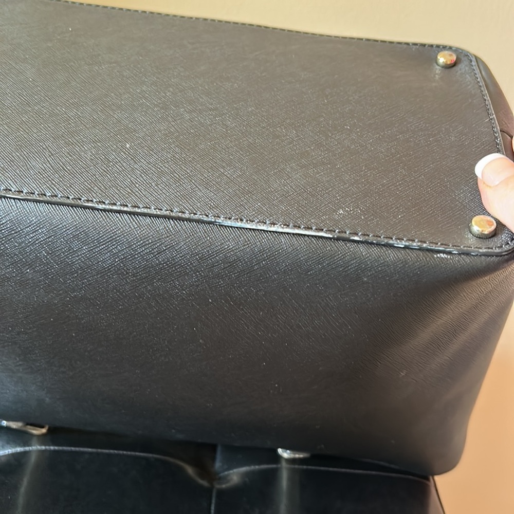 Kate Spade Purse - Picture 10 of 16